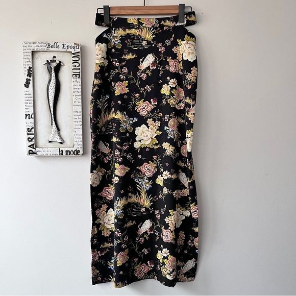 Zara Dresses & Skirts - Zara Women’s Boho Cutout Floral Print Maxi Skirt Size M
